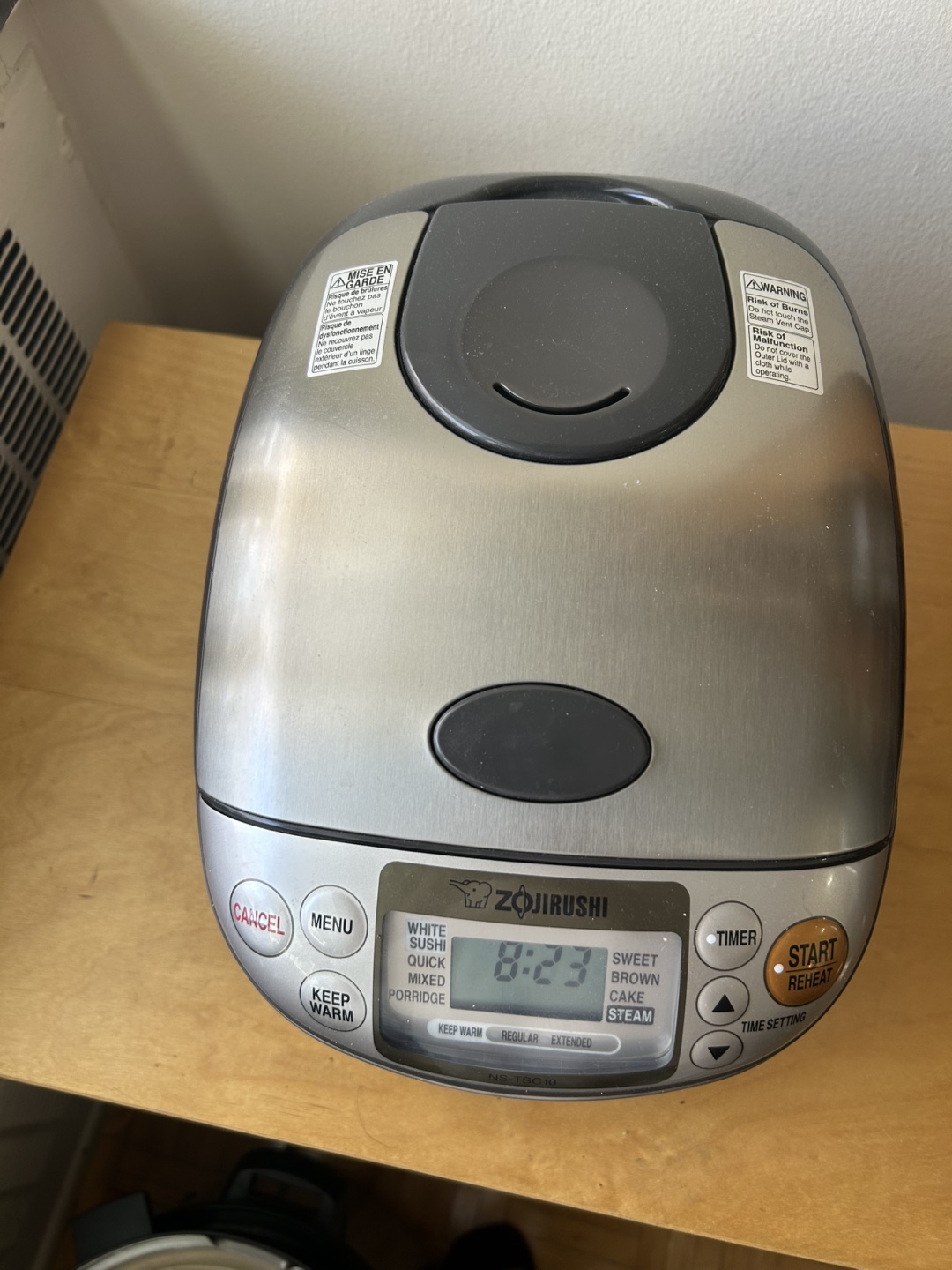 Zojirushi Rice Cooker NS-TSC10 Micom