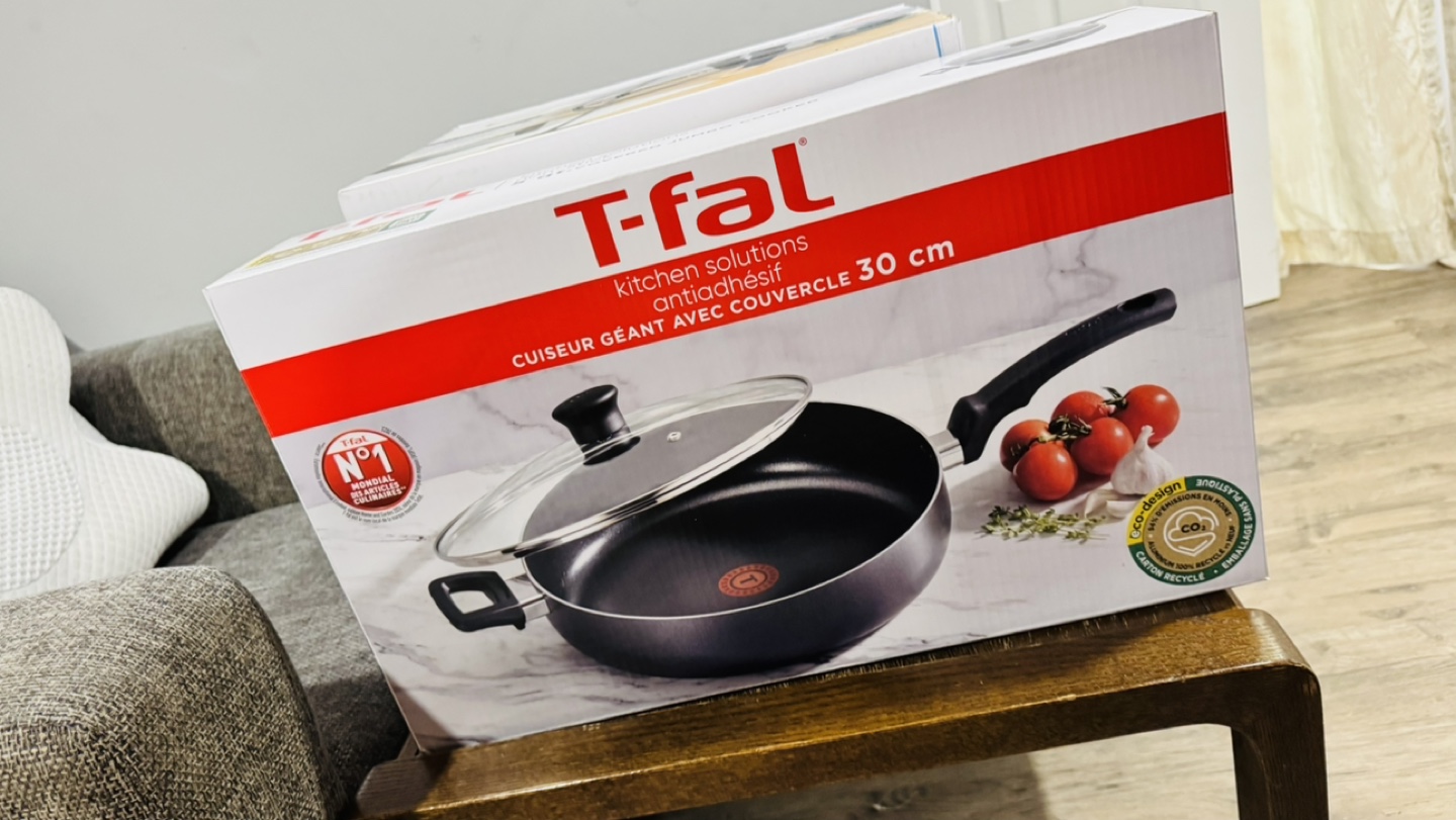 T-fal 30cm Covered Skillet