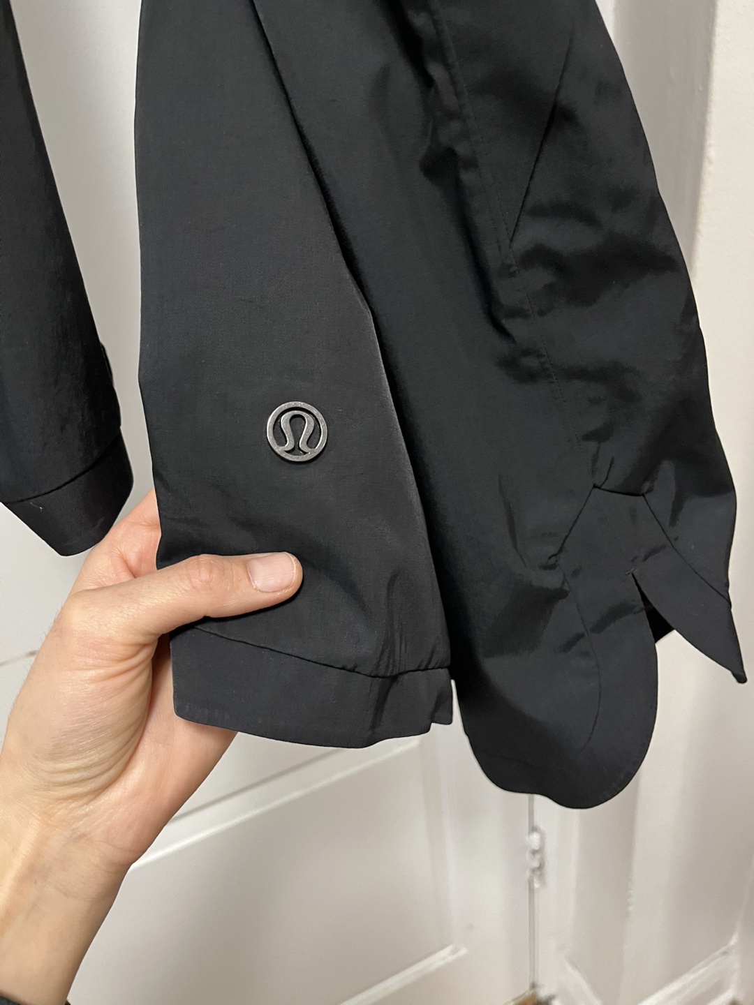Lulu 🍋 Black Rain Jacket Size 8 - photo 5