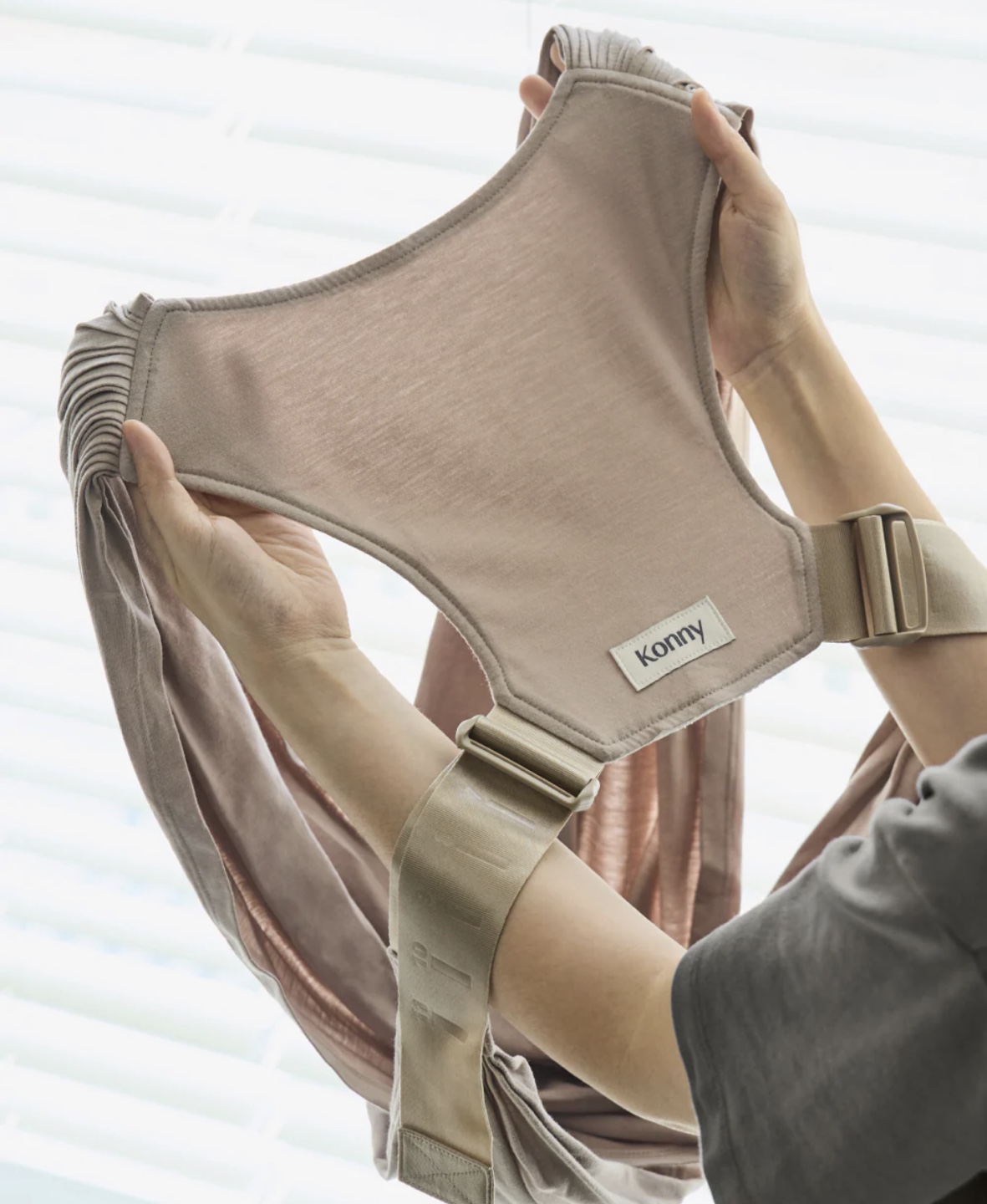 Konny Baby Carrier - Taupe - photo 2