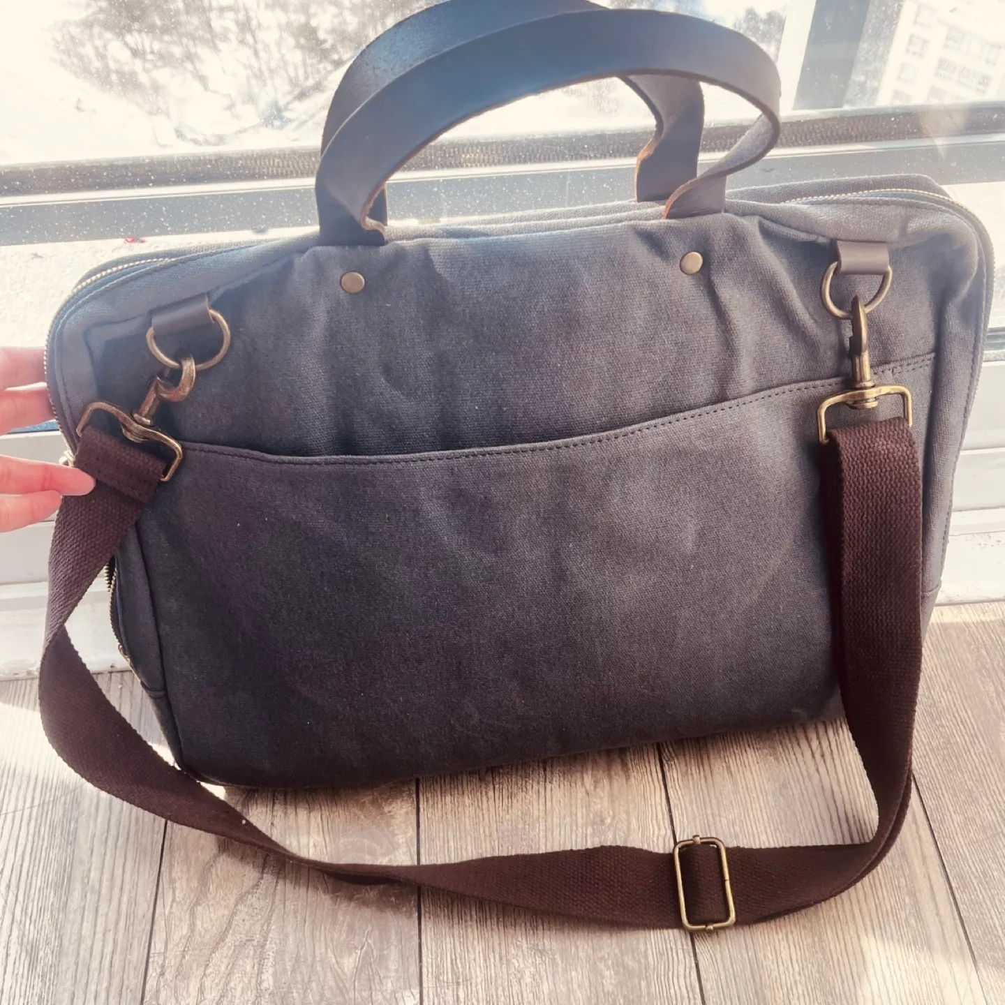 Laptop bag image indicator(3)