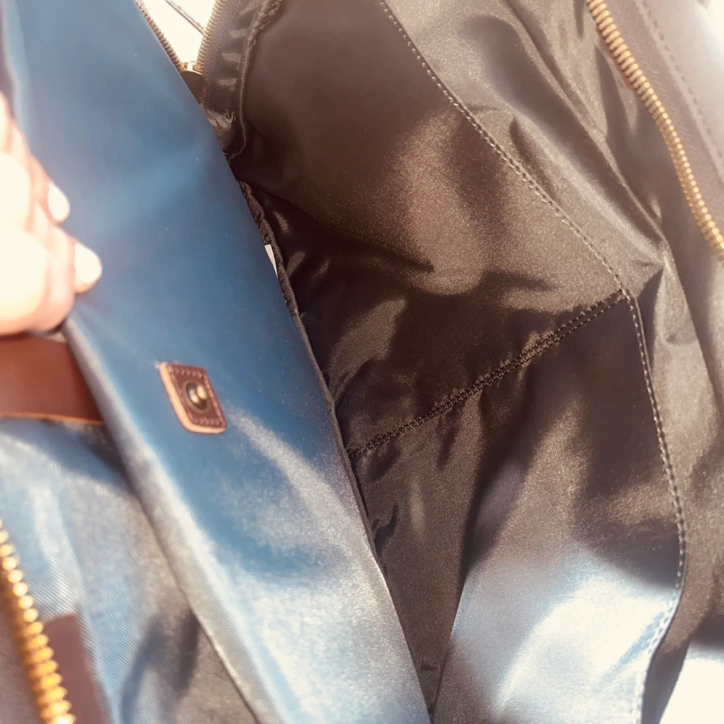 Laptop bag image indicator(6)