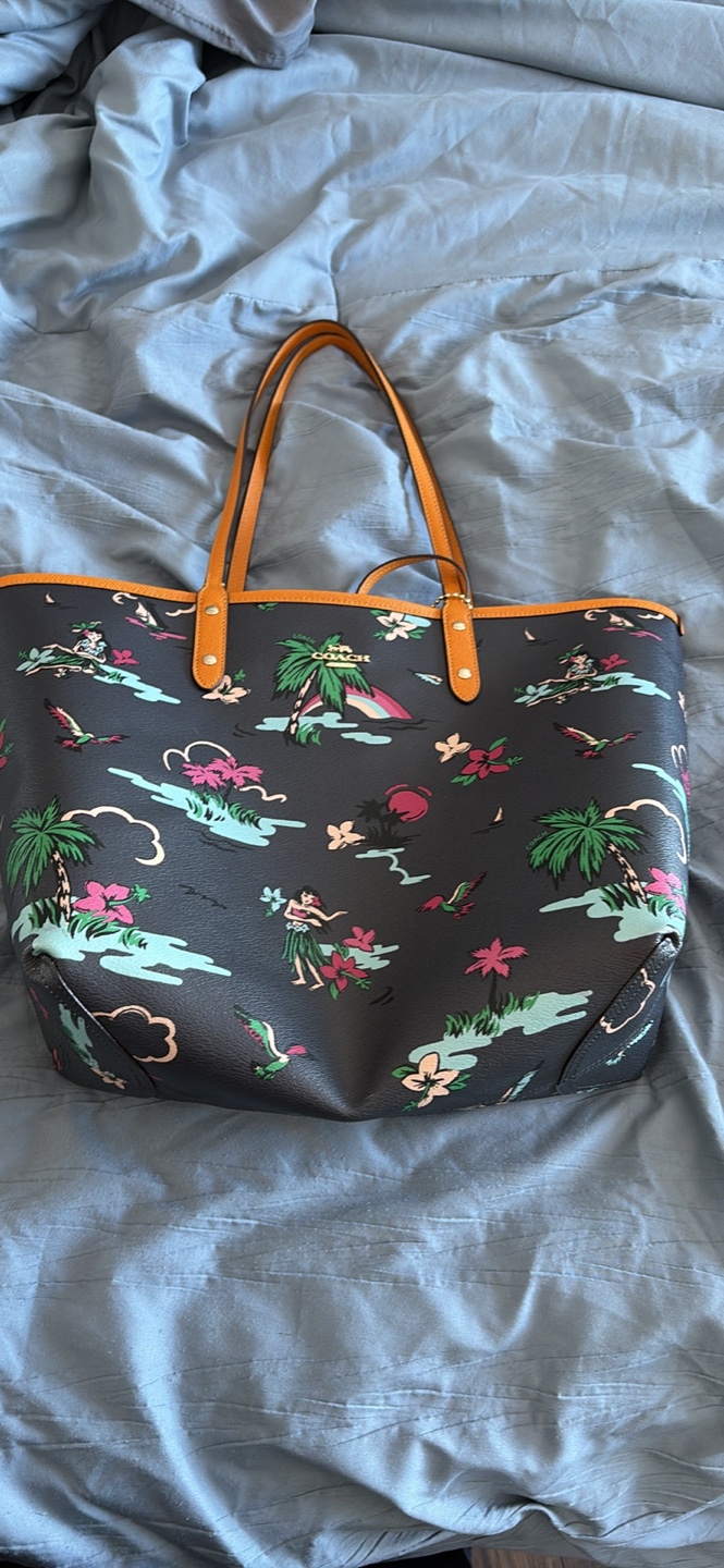 Coach Reversable City Tote Bag BnWT