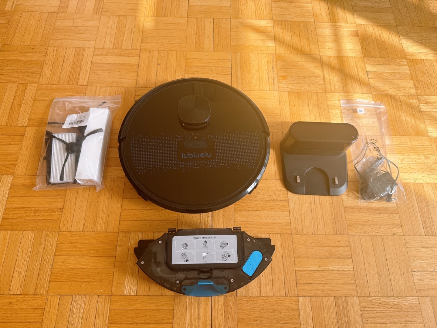 Lubluelu Robot Vacuum Cleaner with Accessories - photo 3