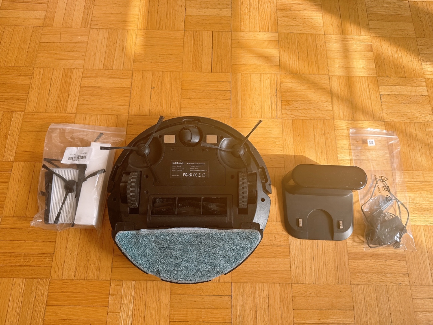 Lubluelu Robot Vacuum Cleaner with Accessories - photo 4