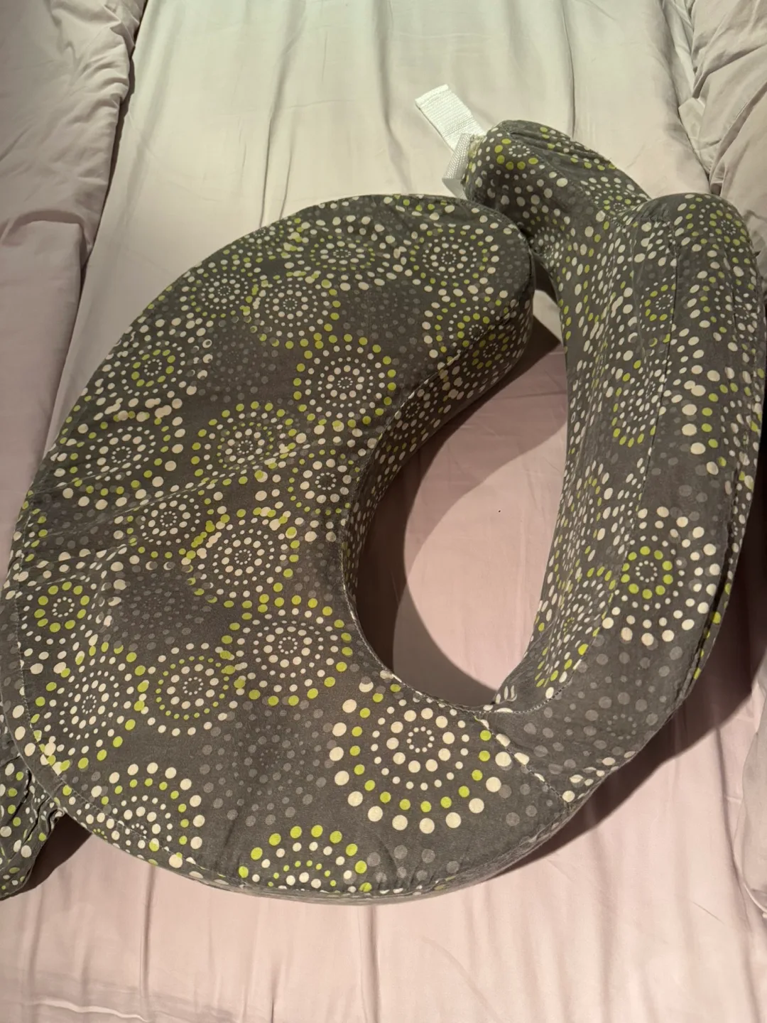 My Brest Friend Original Nursing Pillow - Fireworks image indicator(3)