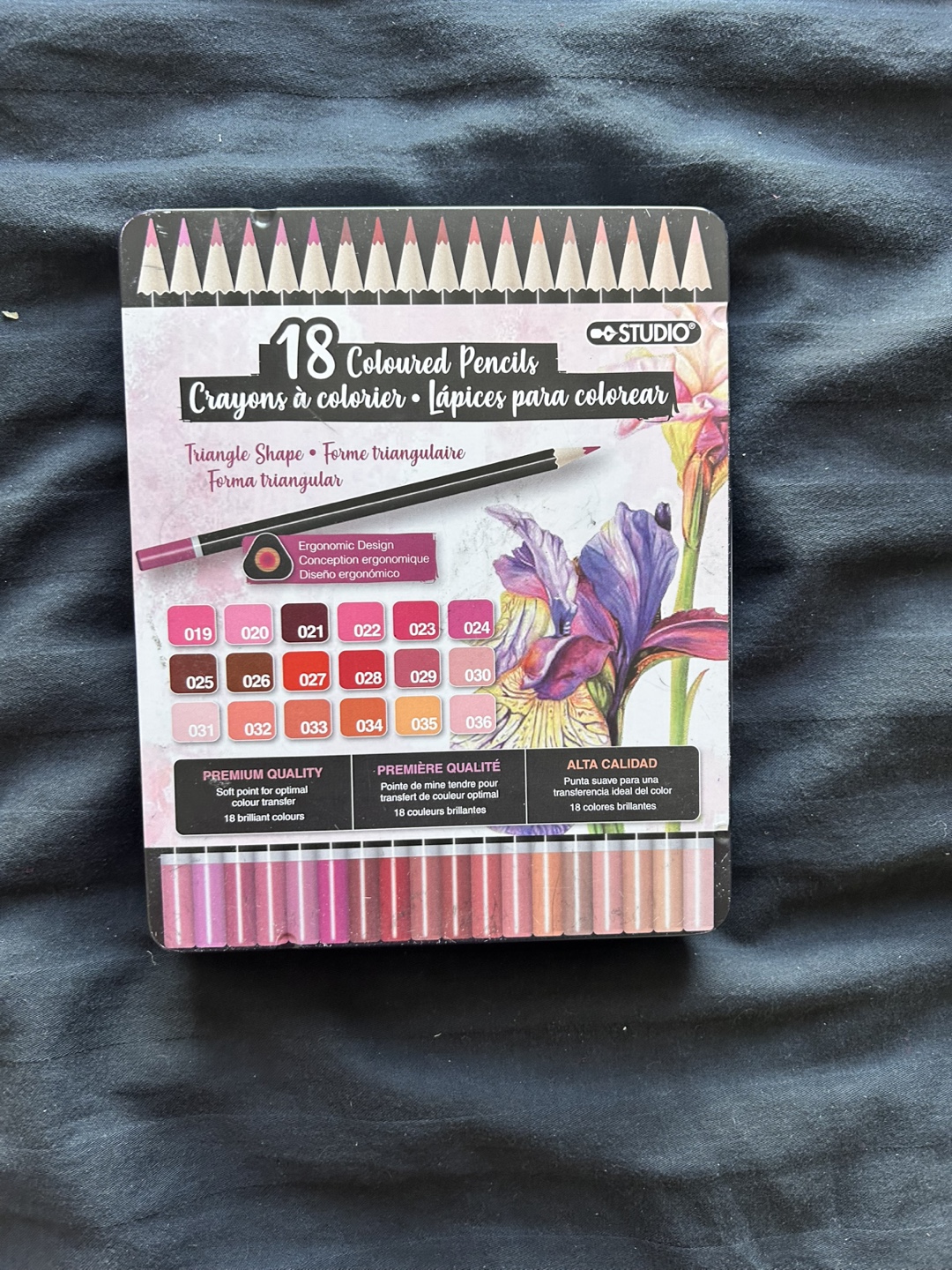 Art supplies