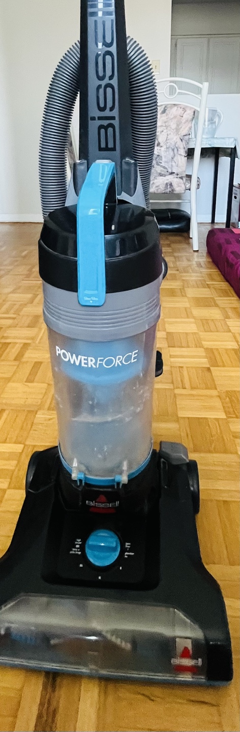 Bissell Powerforce upright vacuum cleaner | Moving Out Sale - photo 2