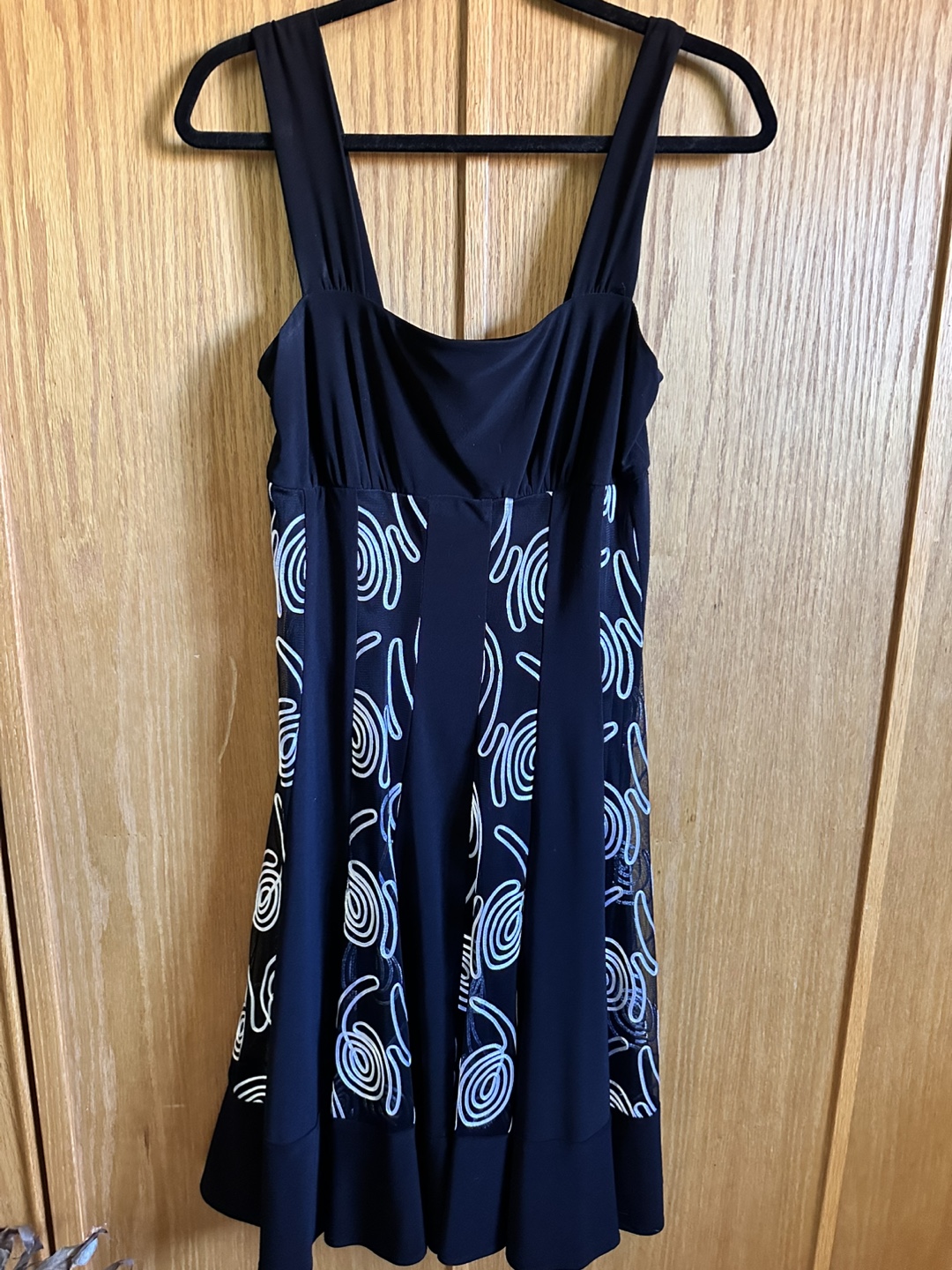 Frank Lyman Design Black & White Dress Size 6