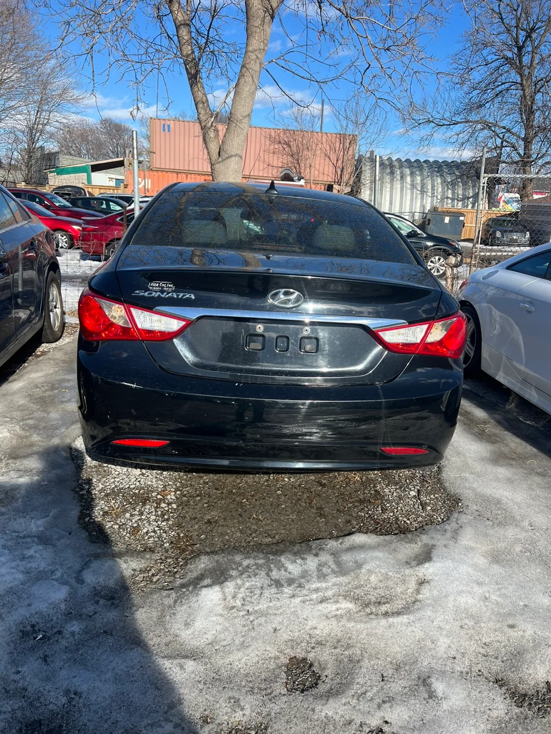 2011 Hyundai Sonata - Black - Used image indicator(2)