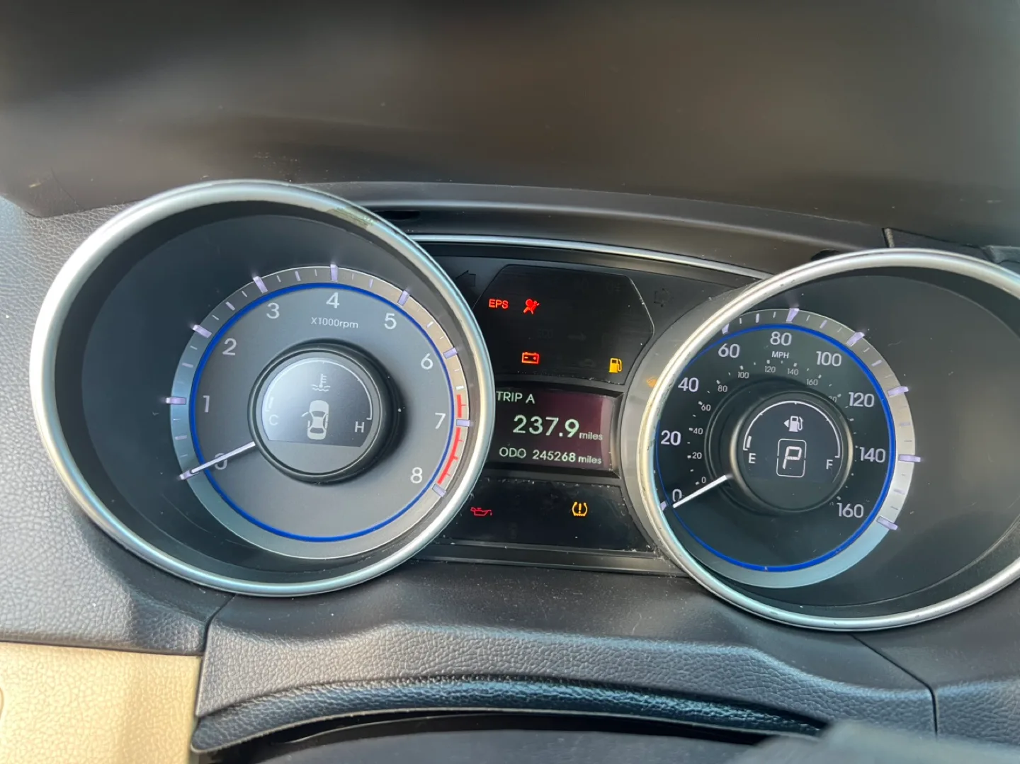 2011 Hyundai Sonata - Black - Used image indicator(7)