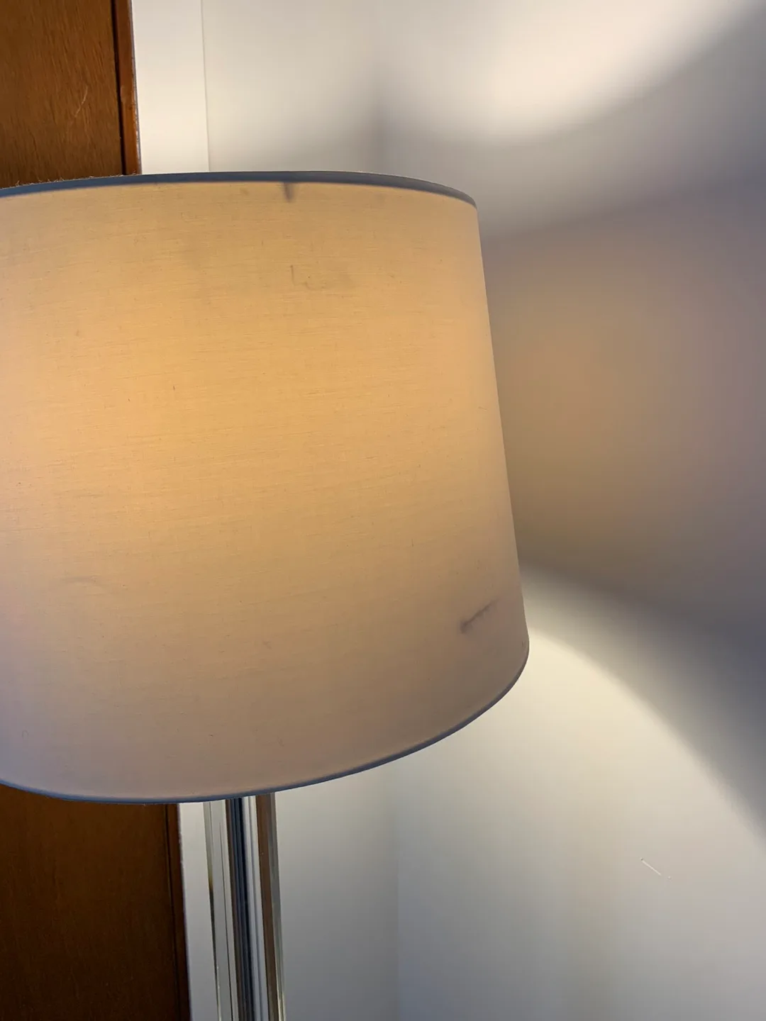 Modern Chrome Floor Lamp with Acrylic Detail image indicator(3)