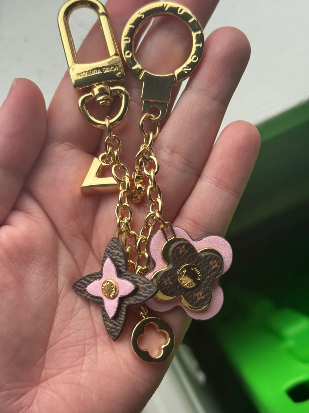 Multi bag Charm Chain image indicator(3)