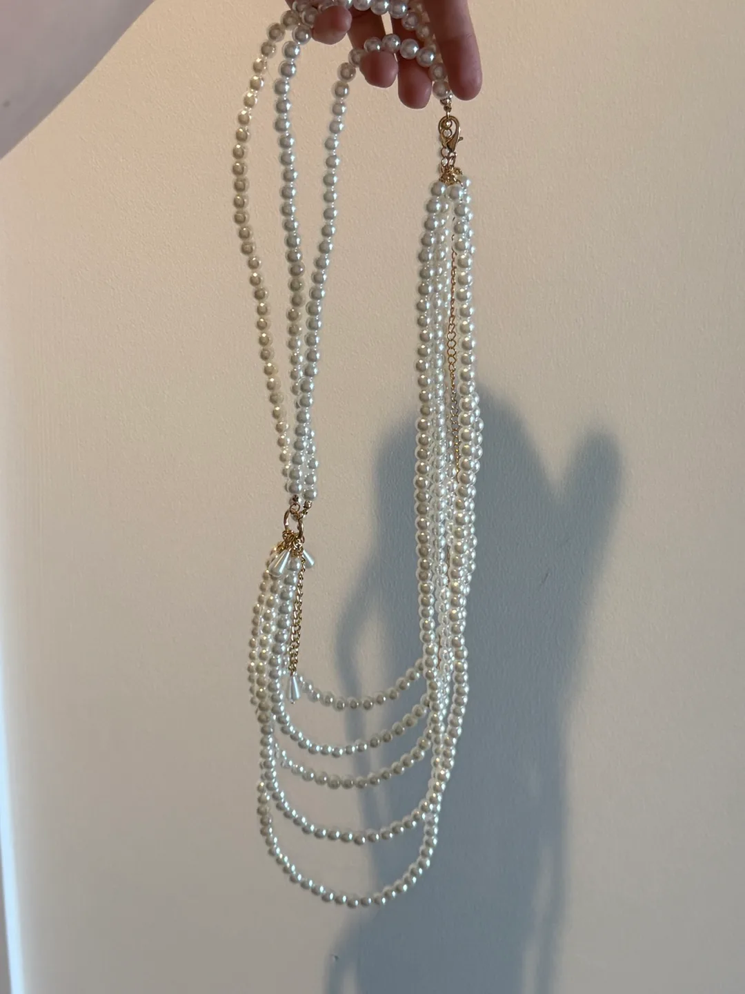 Multi-Strand Pearl Necklace Jewelry image indicator(3)