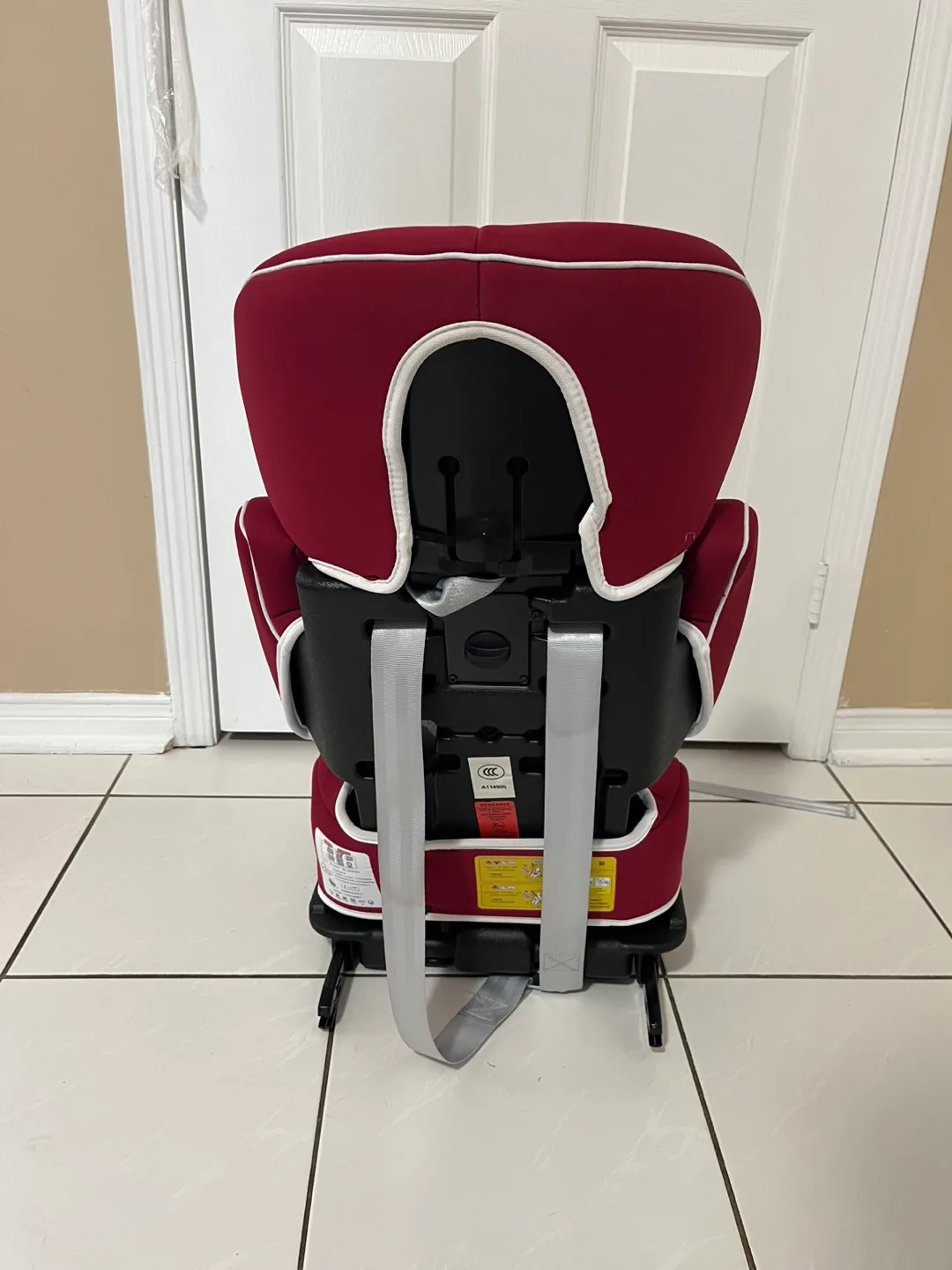 REYI Universal Car Booster Seat - Red image indicator(3)