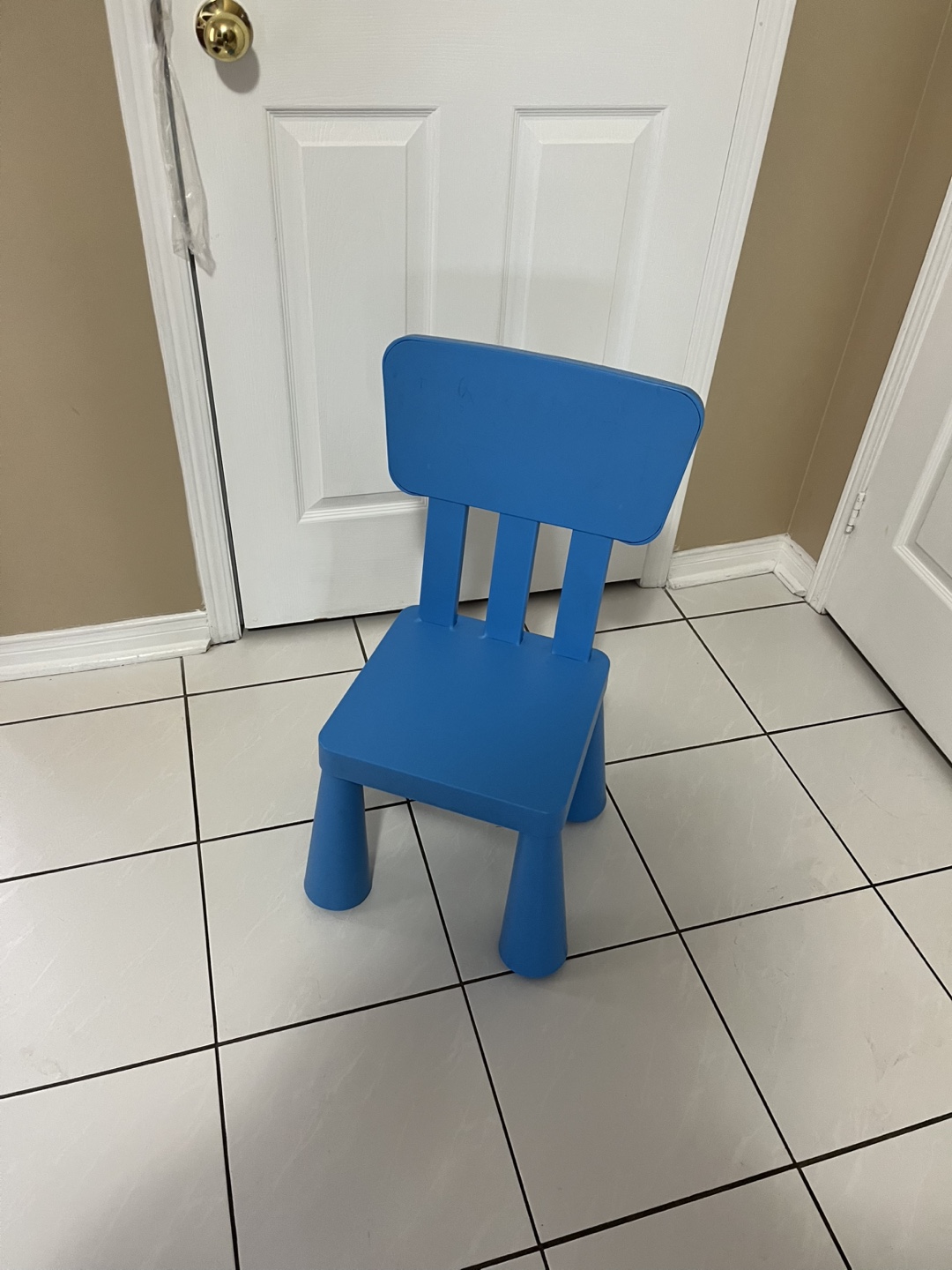 Children's Plastic Chair - Blue