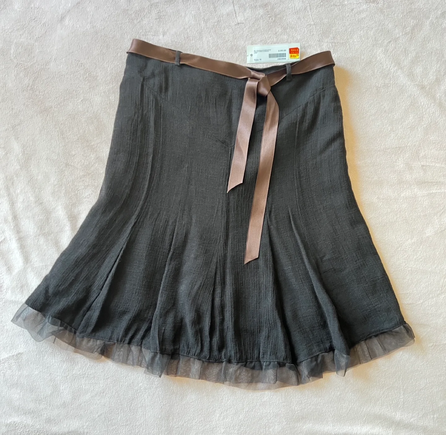 Elegant Italian Brown A-line Skirt with Satin Belt image indicator(5)