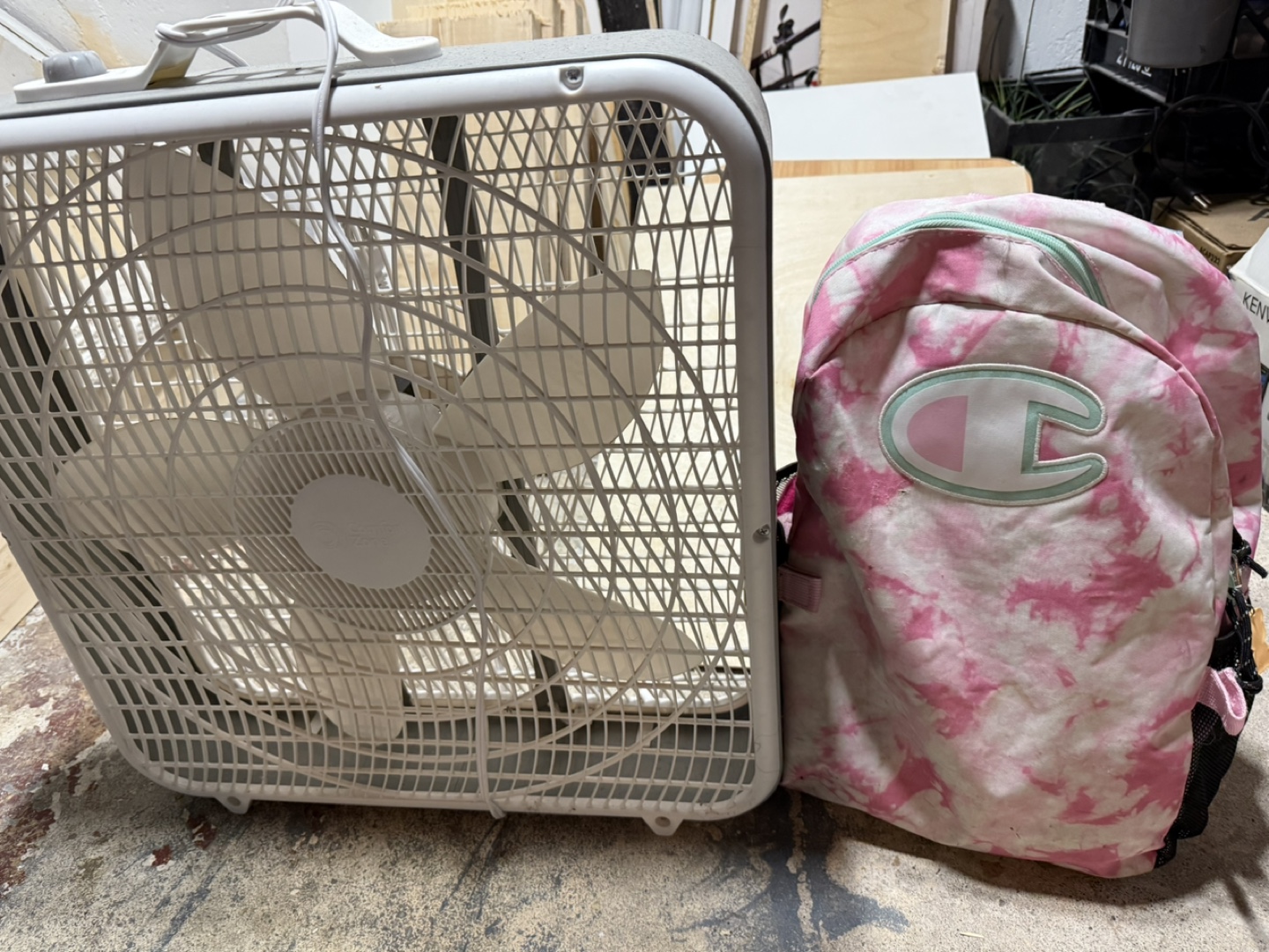 Box Fan - photo 2
