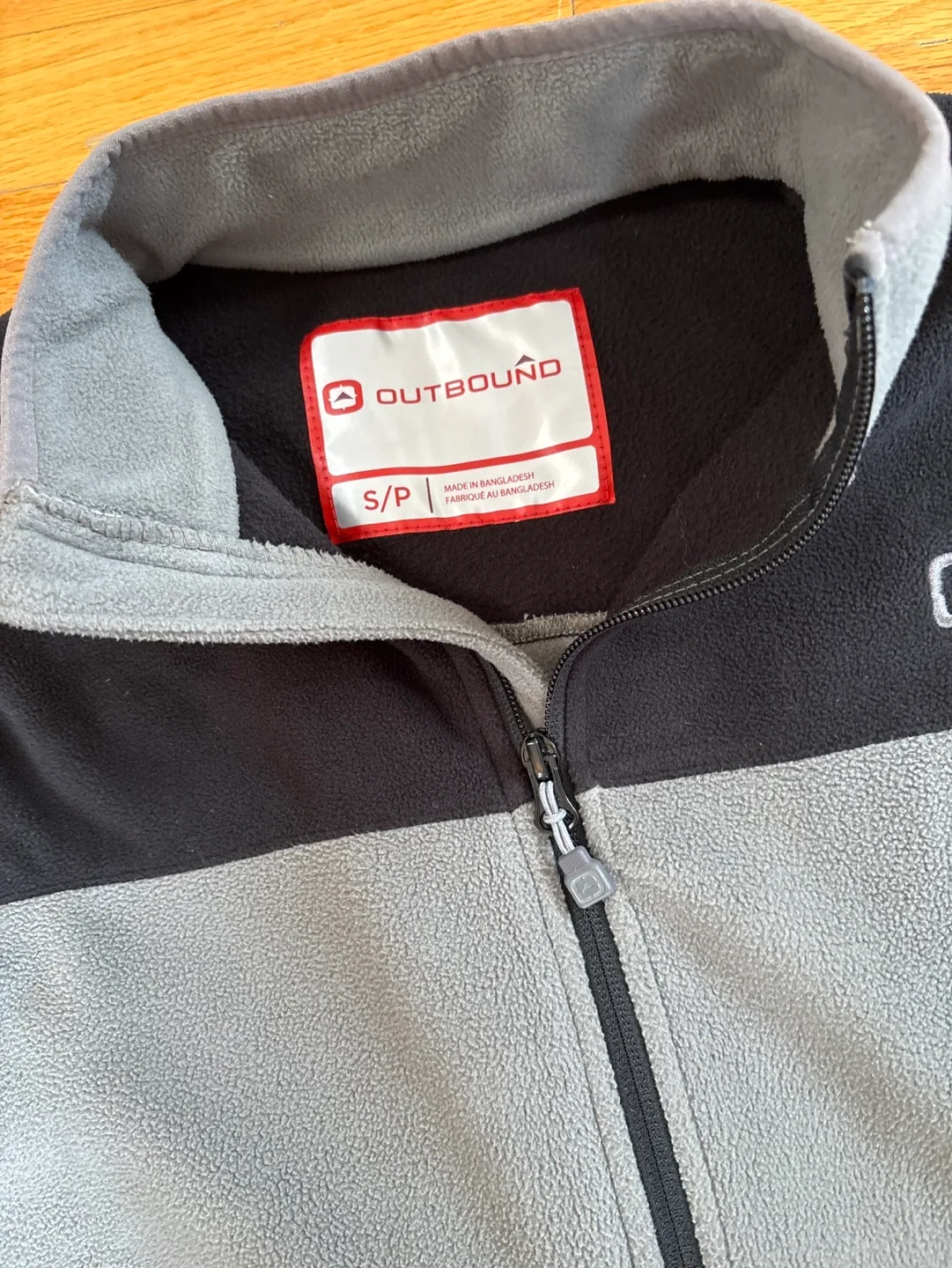 Outbound Fleece Zipup image indicator(2)