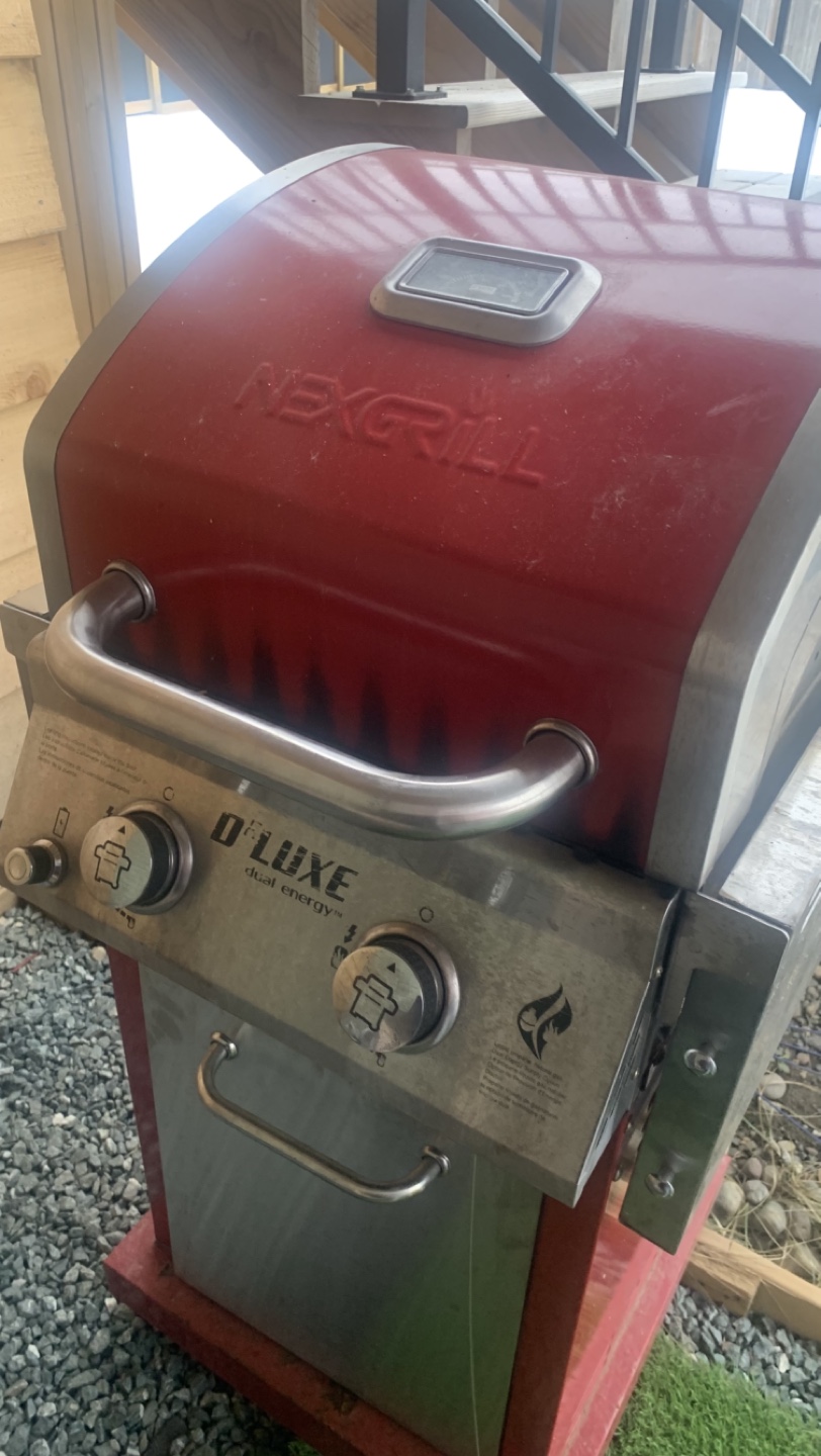 Nexgrill Deluxe Dual Energy Propane BBQ Grill - photo 3