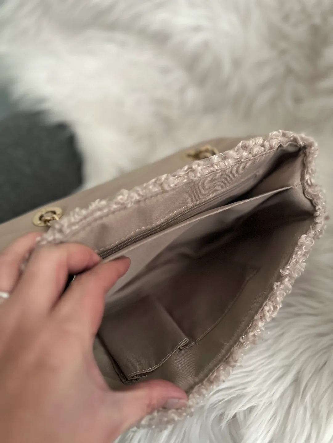 ALDO Beige Fluffy Shoulder Bag image indicator(6)