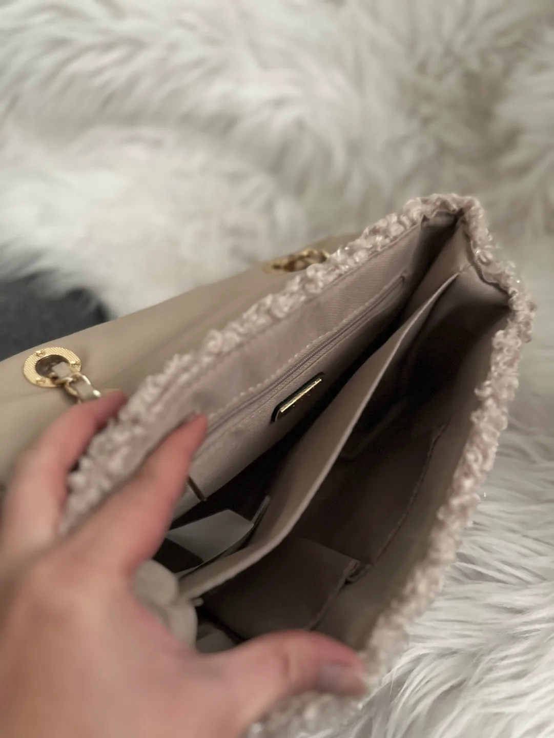 ALDO Beige Fluffy Shoulder Bag image indicator(8)