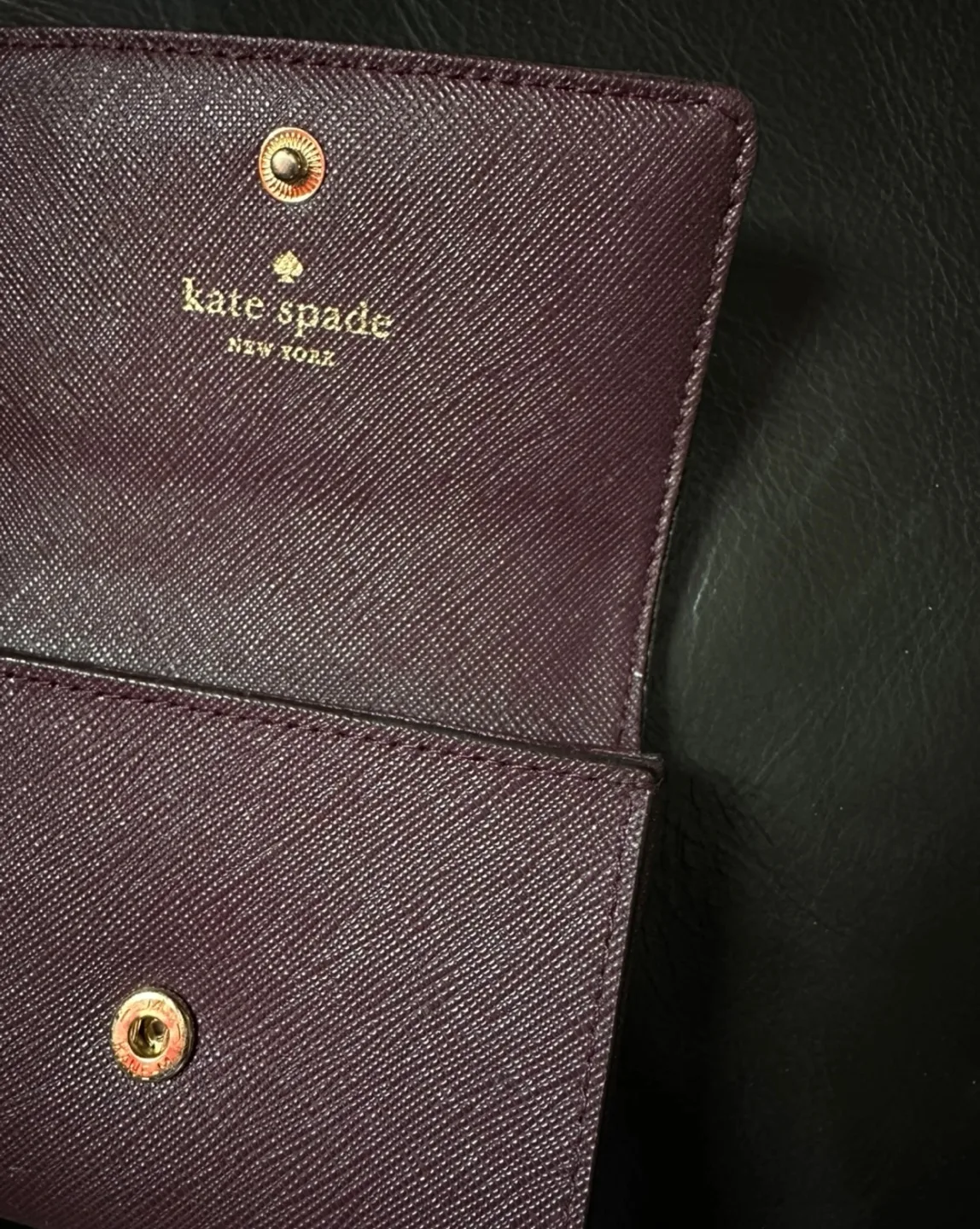 Kate Spade New York wallet image indicator(3)