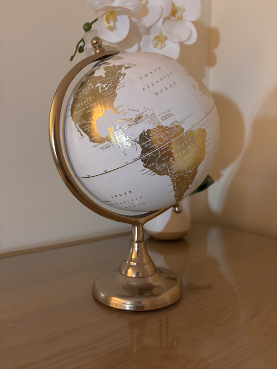 Gold and White Desk Globe - photo 3