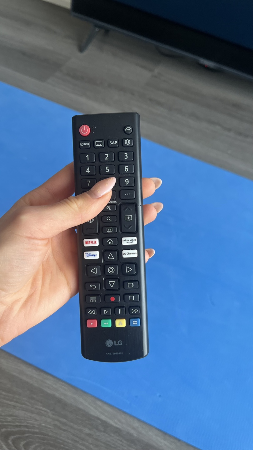 LG 43 Inch 4K UHD Smart TV with ThinQ AI - photo 2