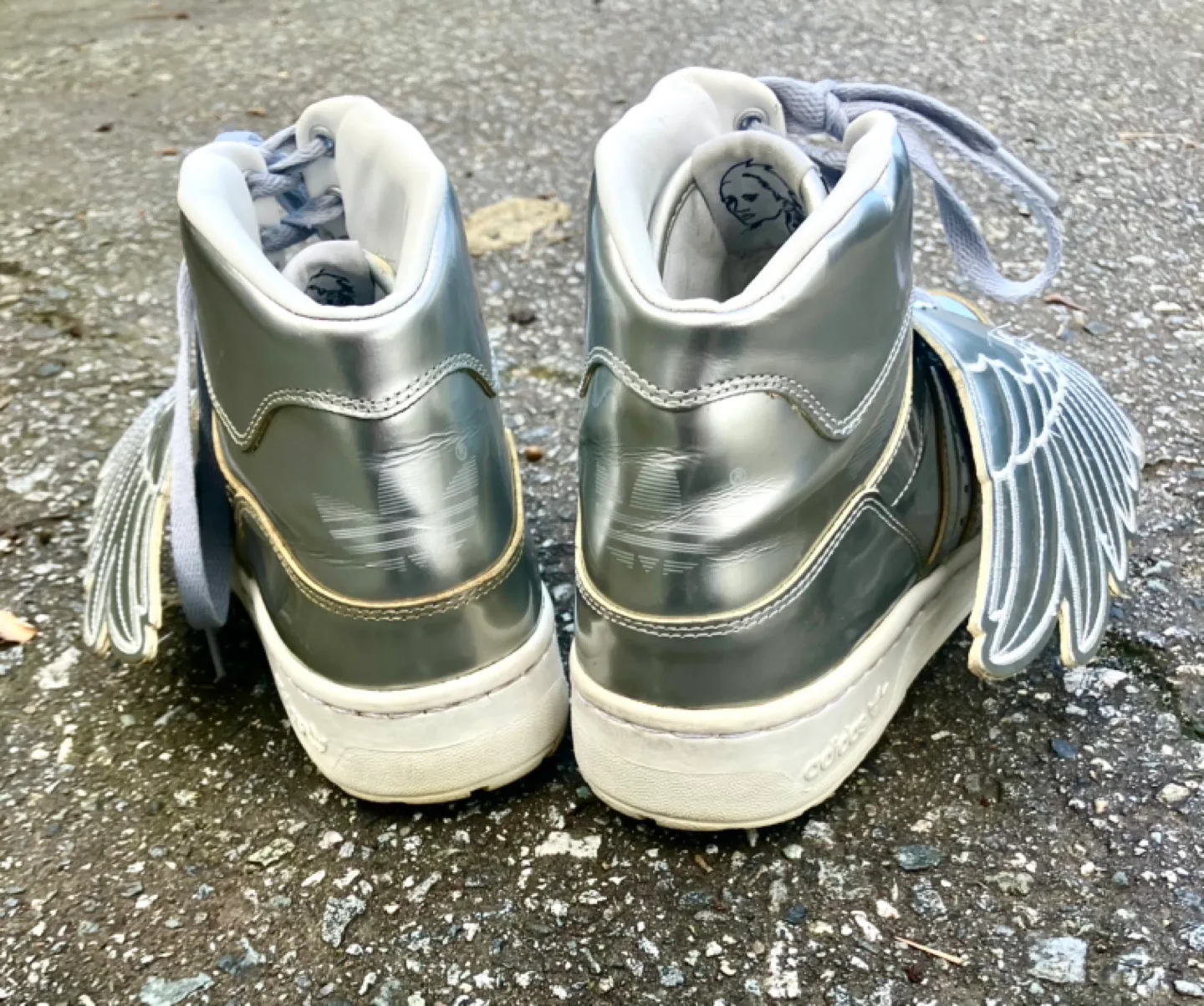 Adidas Jeremy Scott Silver Wings 8 image indicator(3)