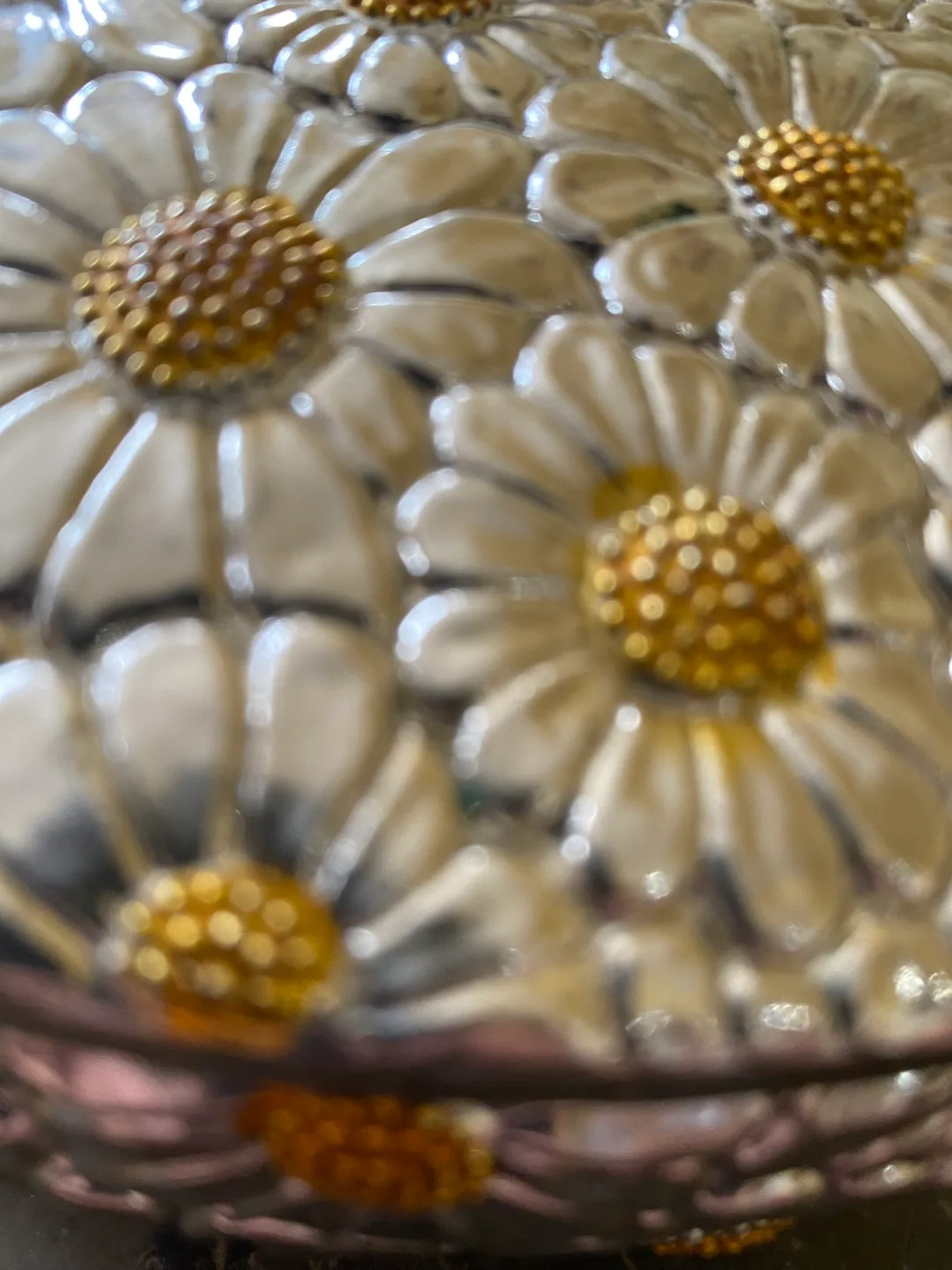 Vintage Silver Daisy Trinket Dish 🧡 image indicator(3)