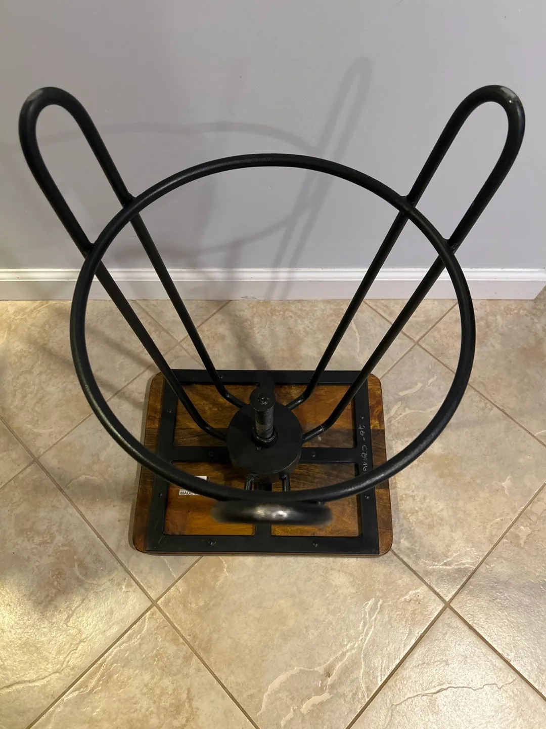 Industrial Style Adjustable Height Bar Stool image indicator(4)