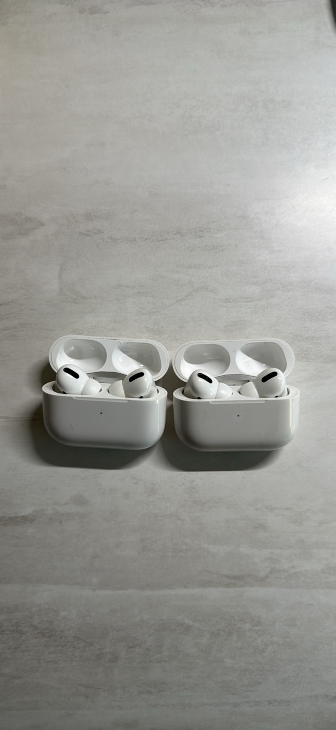 Apple AirPods Pro - Lightning - photo 2