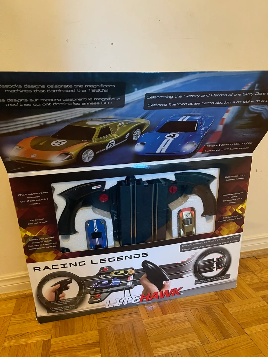 LiteHawk Racing Legends Circuit Slot Car Set image indicator(2)