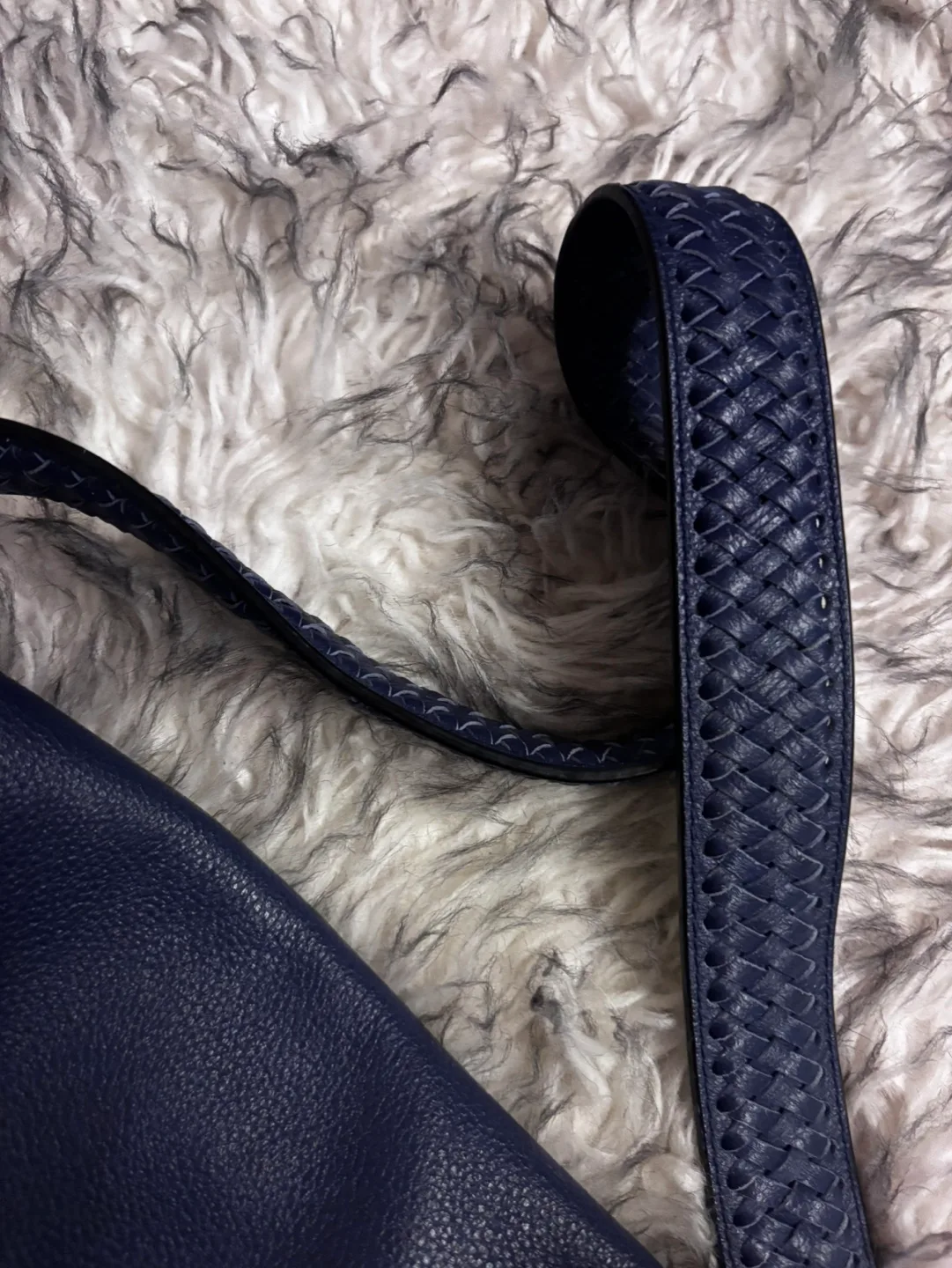 Kate Spade New York Navy Blue Leather Shoulder Bag image indicator(3)