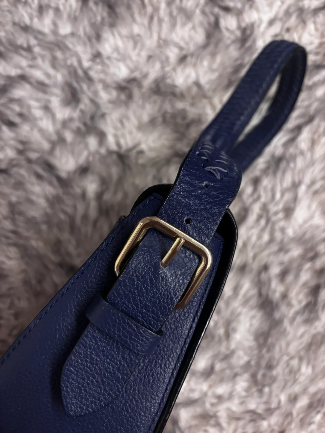 Kate Spade New York Navy Blue Leather Shoulder Bag image indicator(4)