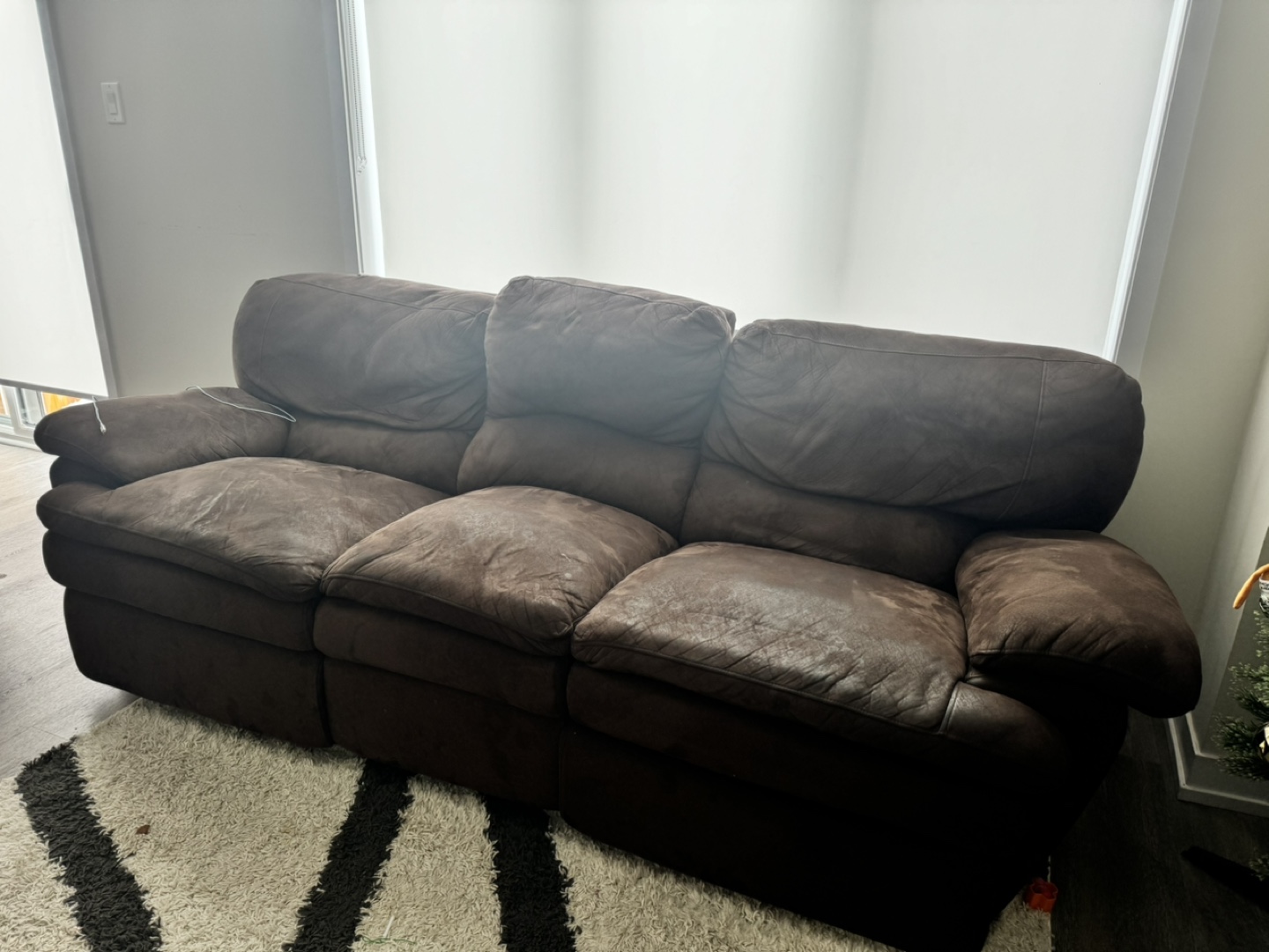 Brown Reclining Sofa - photo 2