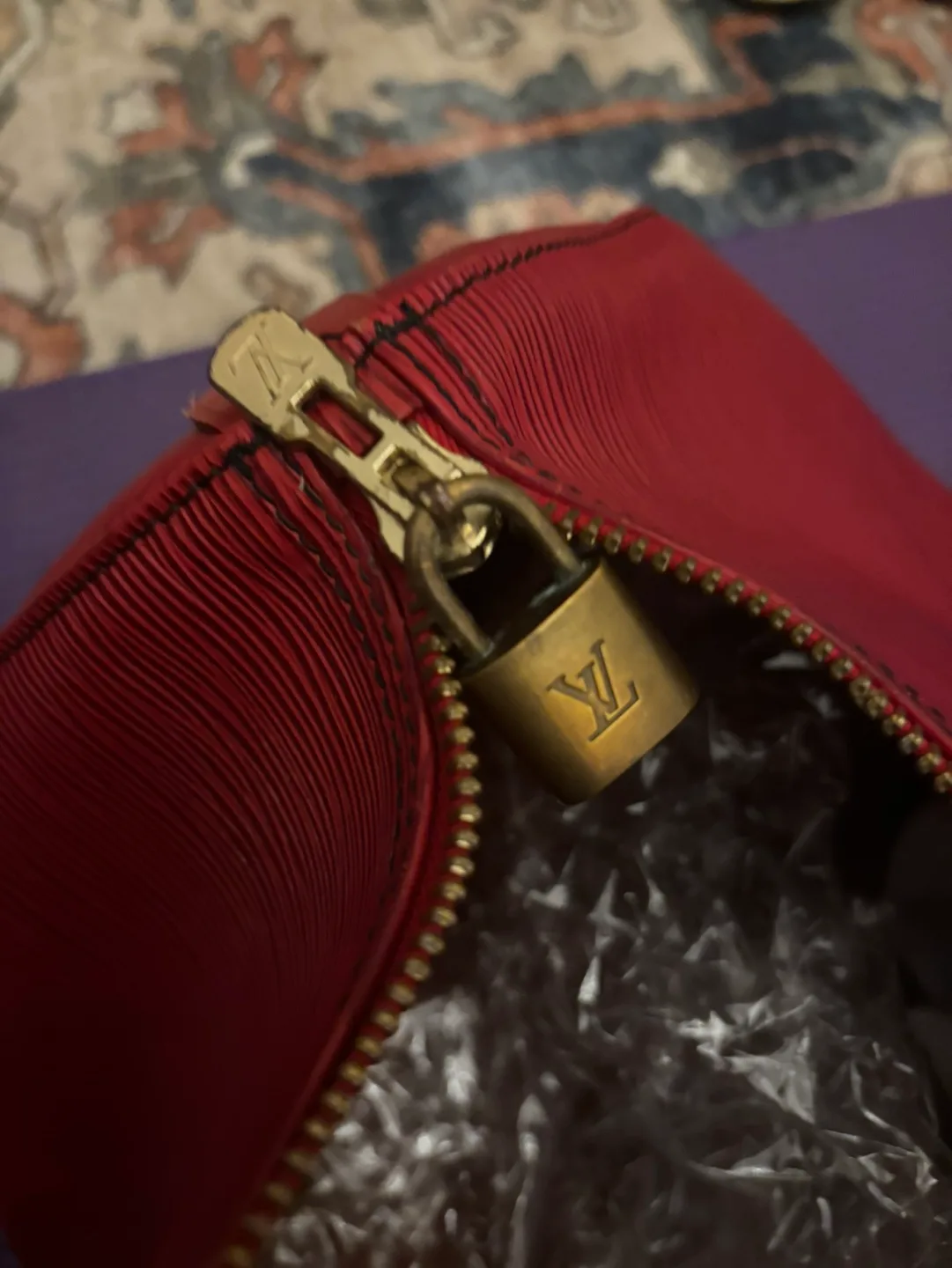 Louis Vuitton Epi Leather Keepall Bandouliere 50 Red image indicator(3)