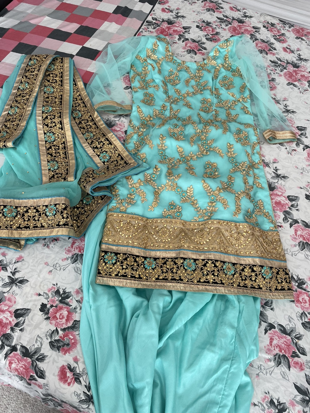 Punjabi suite