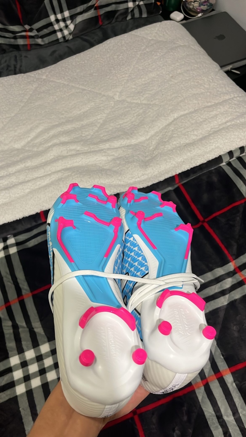 Nike Zoom Mercurial Vapor 15 Elite FG Soccer Cleats - photo 2