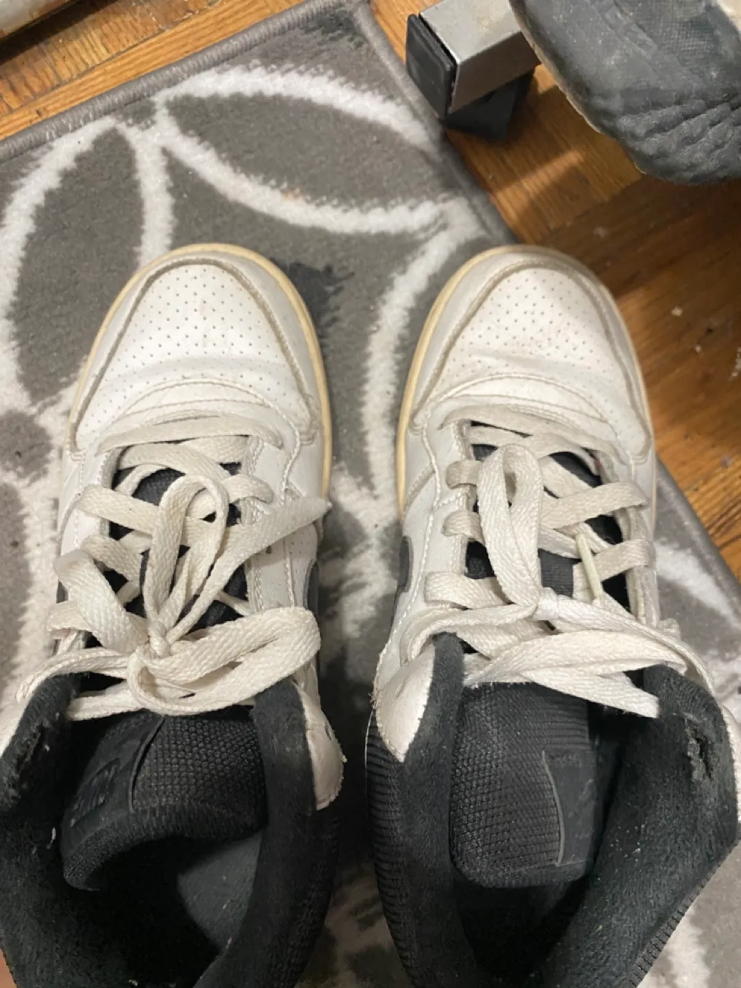 Nike Court Borough Mid 2 Sneakers image indicator(4)