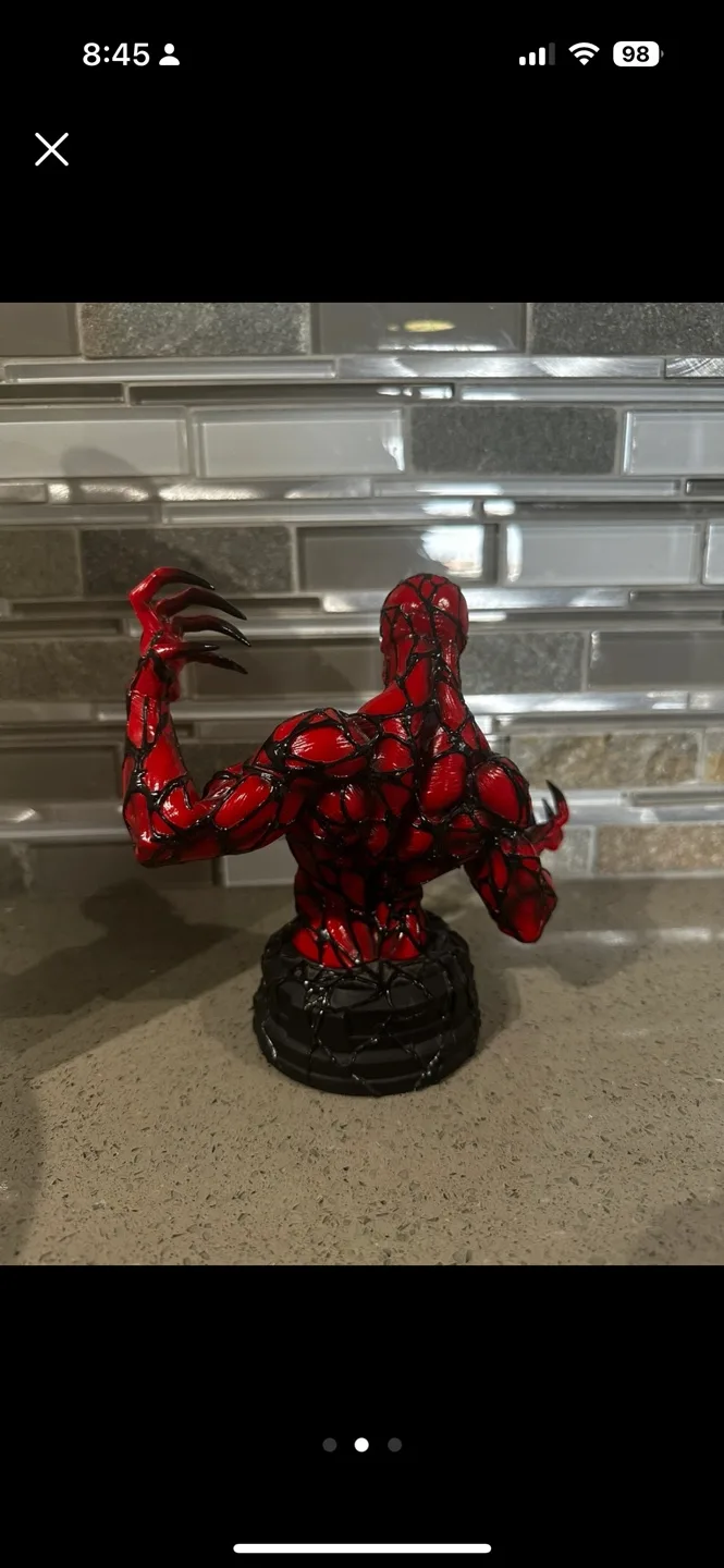 Carnage Resin Bust statue by Gentle Giant (Venom) image indicator(2)