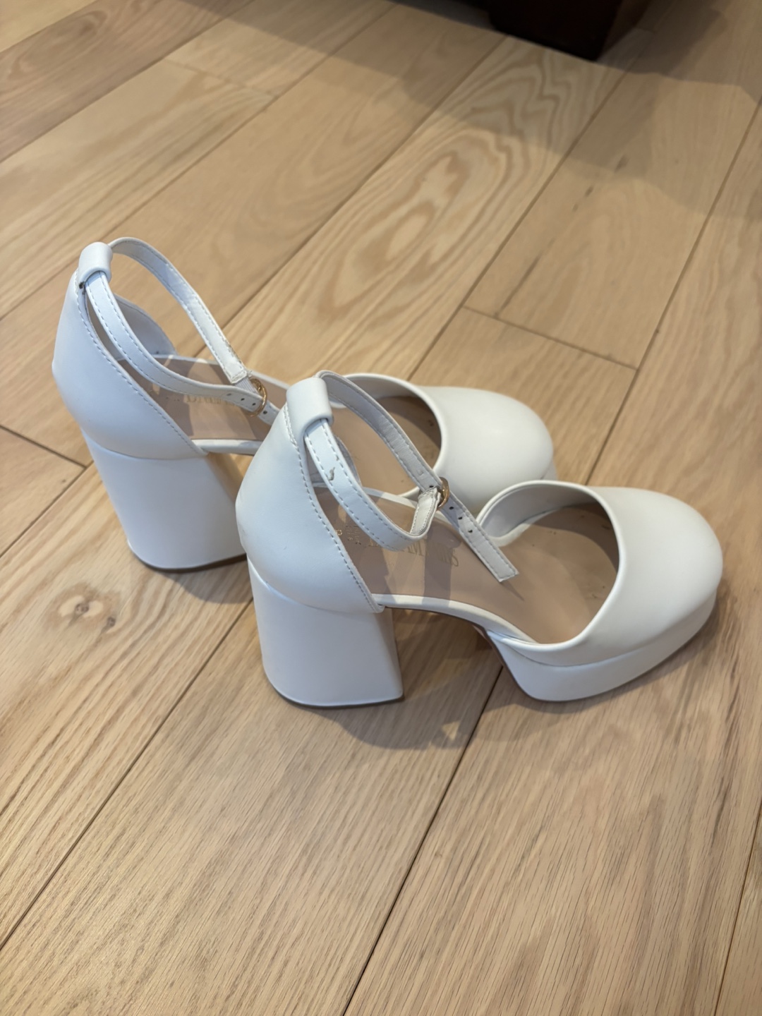 Dream Pairs Women’s White Chunky Heels Platforms - photo 2