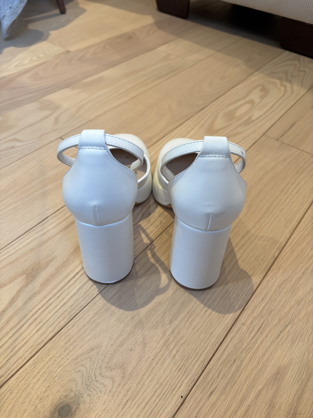 Dream Pairs Women’s White Chunky Heels Platforms - photo 3