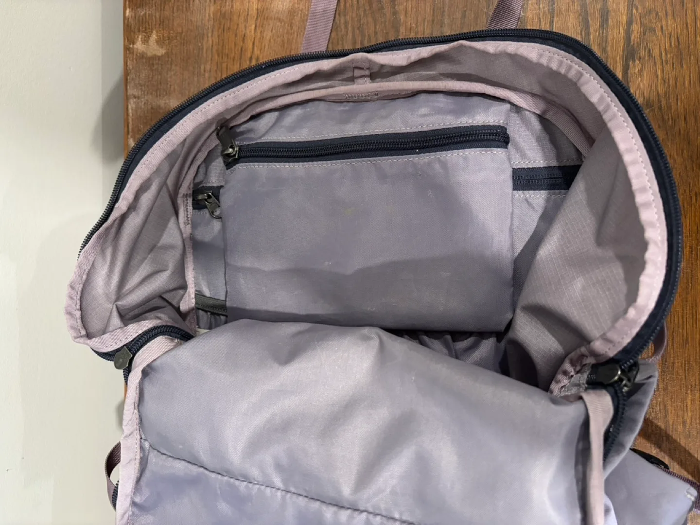 Patagonia Backpack - Grey - Used image indicator(5)