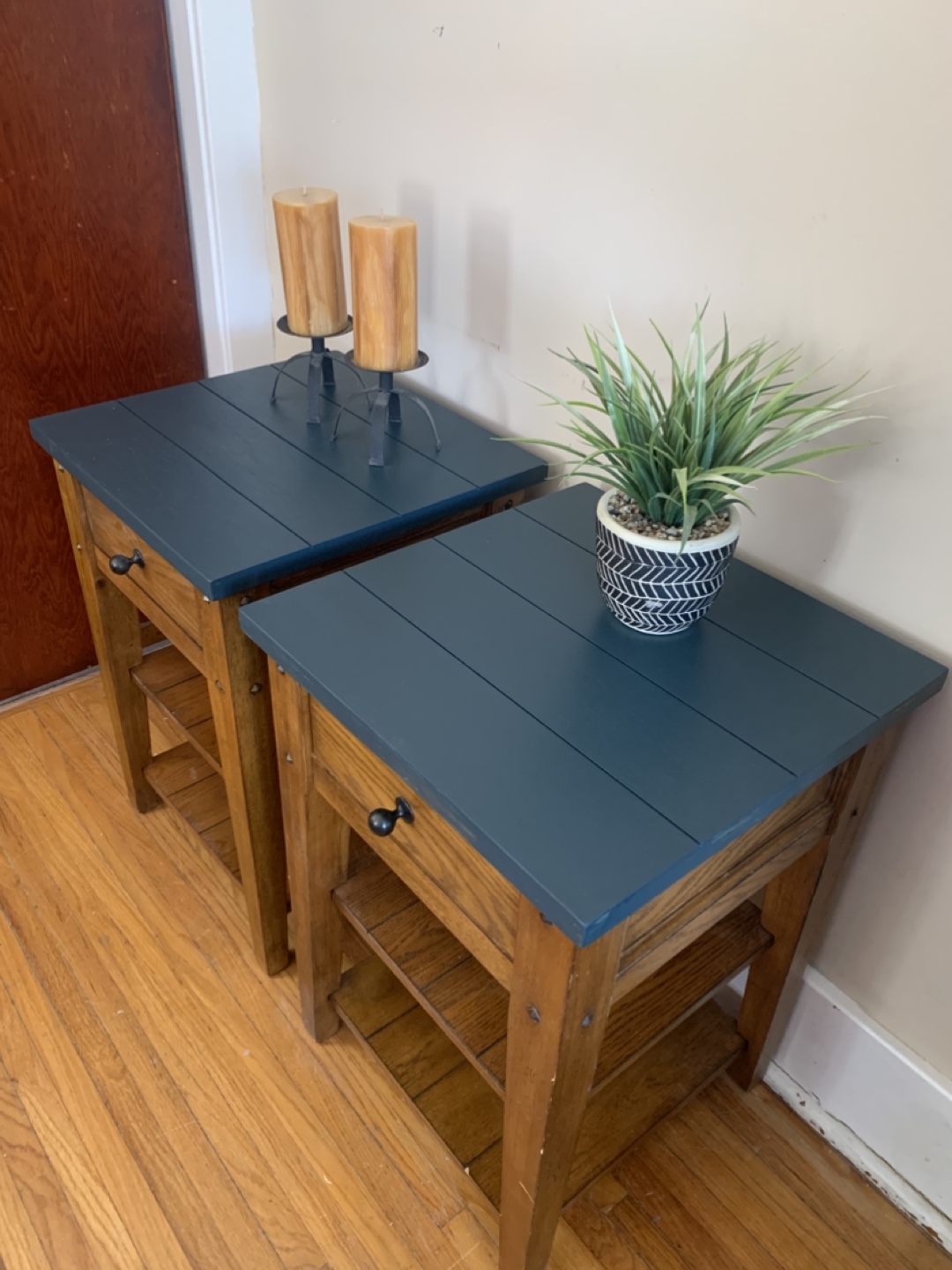 Pair of Nightstands - Dark Blue Top - photo 2