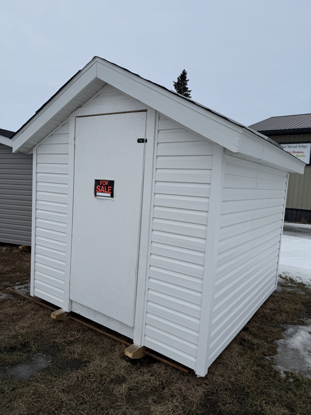 Insulated Shed - White Vinyl Siding