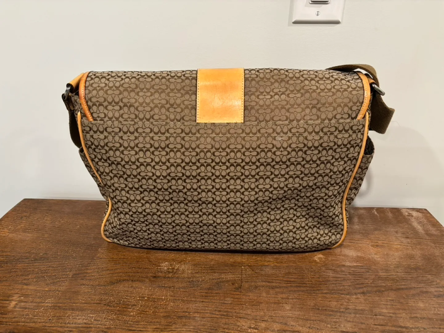 Coach Messenger Bag - Brown Signature Canvas image indicator(2)