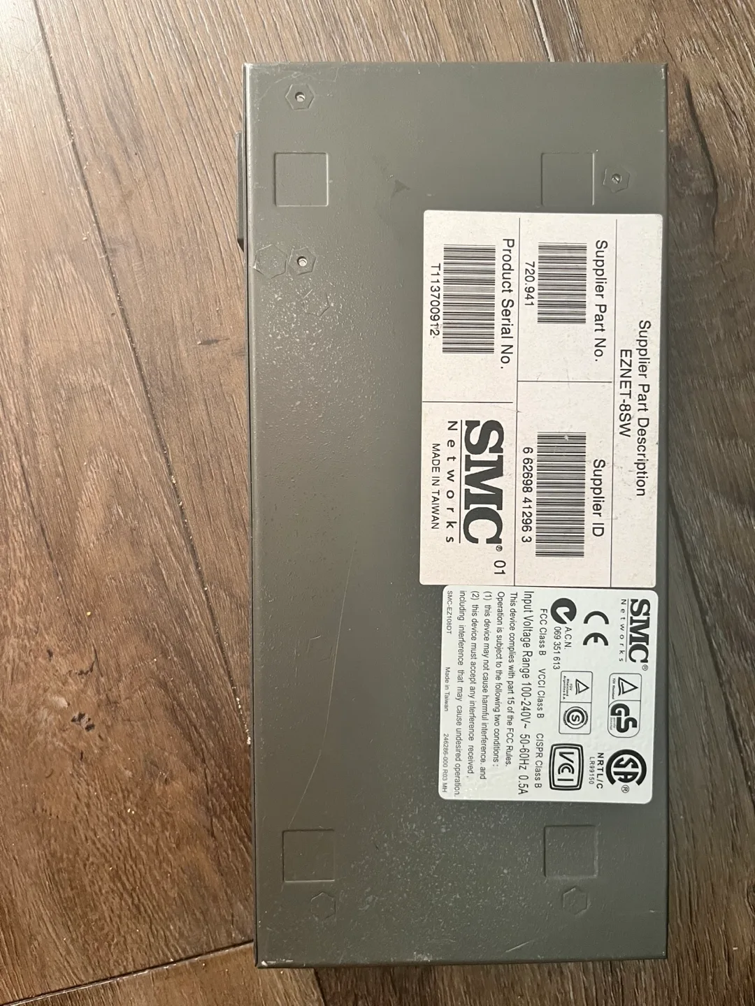 SMC EZ Switch 10/100 10-port Network Switch image indicator(4)