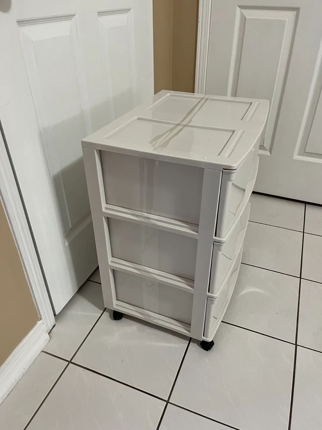 Three-Drawer Rolling Cart - Off-White image indicator(3)